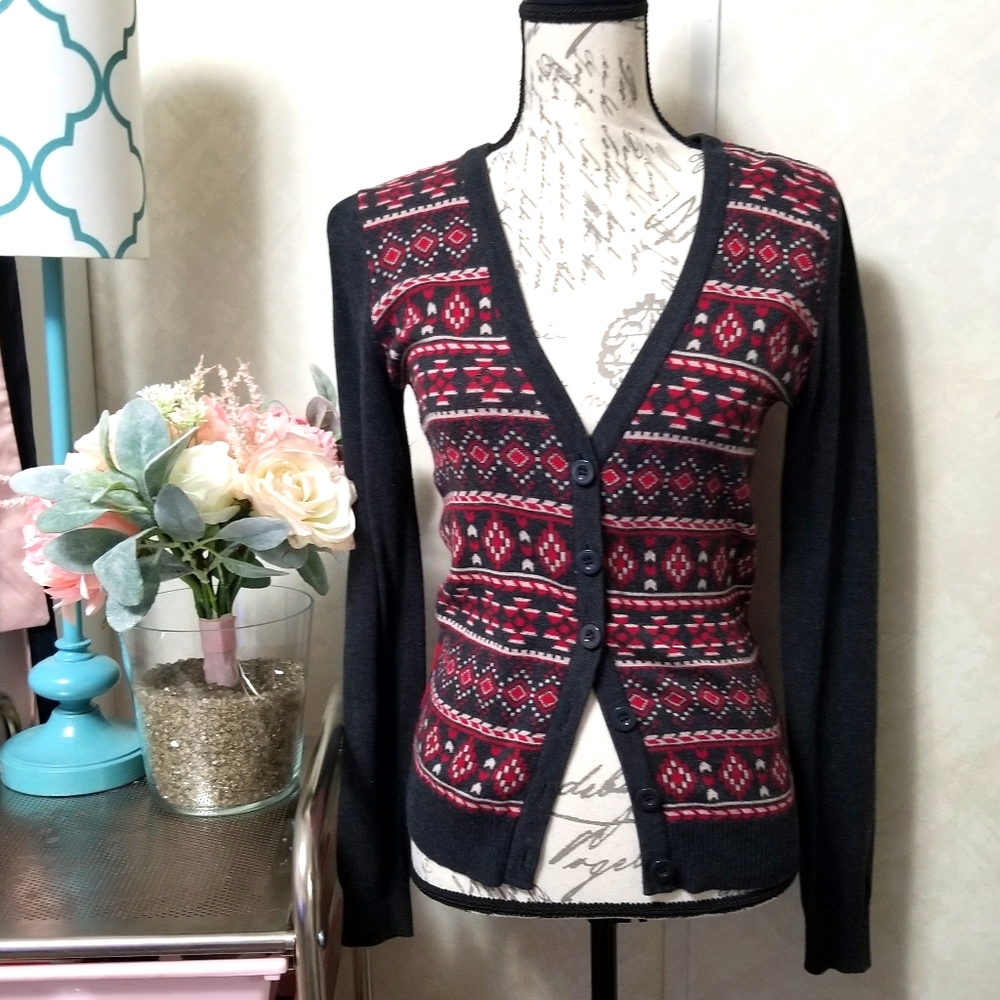 F21 red/gray sweater